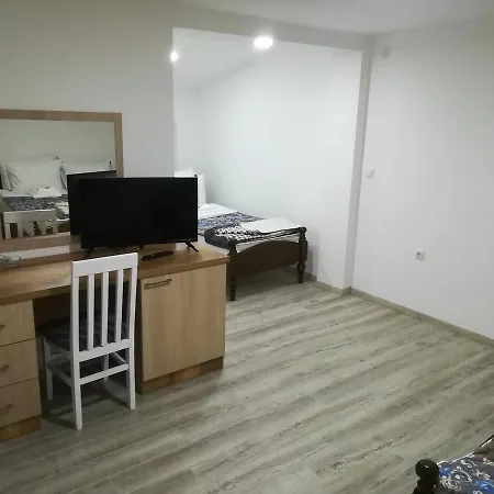 Motel Karavan 123 Raška